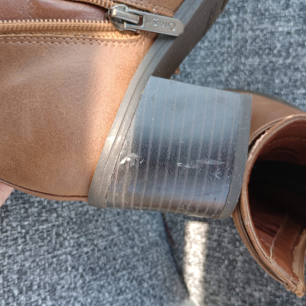 Brown Leather Ankle Boots with Tassels - Picture 9 of 13